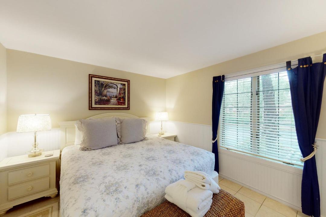 Photo of Bedroom in Kiawah Island