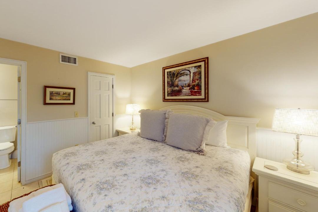 Photo of Bedroom in Kiawah Island