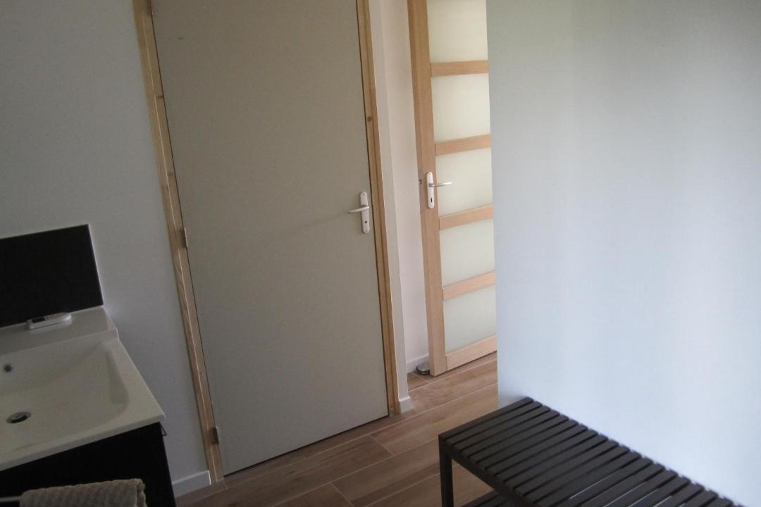 Photo of Others in Janze
