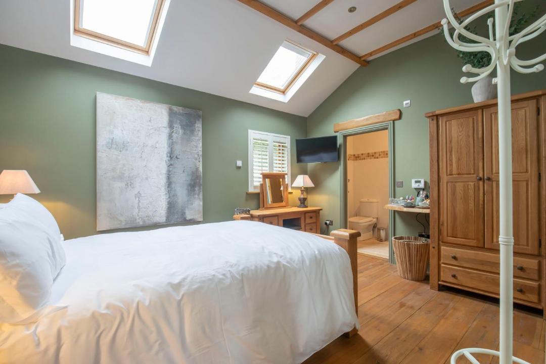 Photo of Others in Shurdington