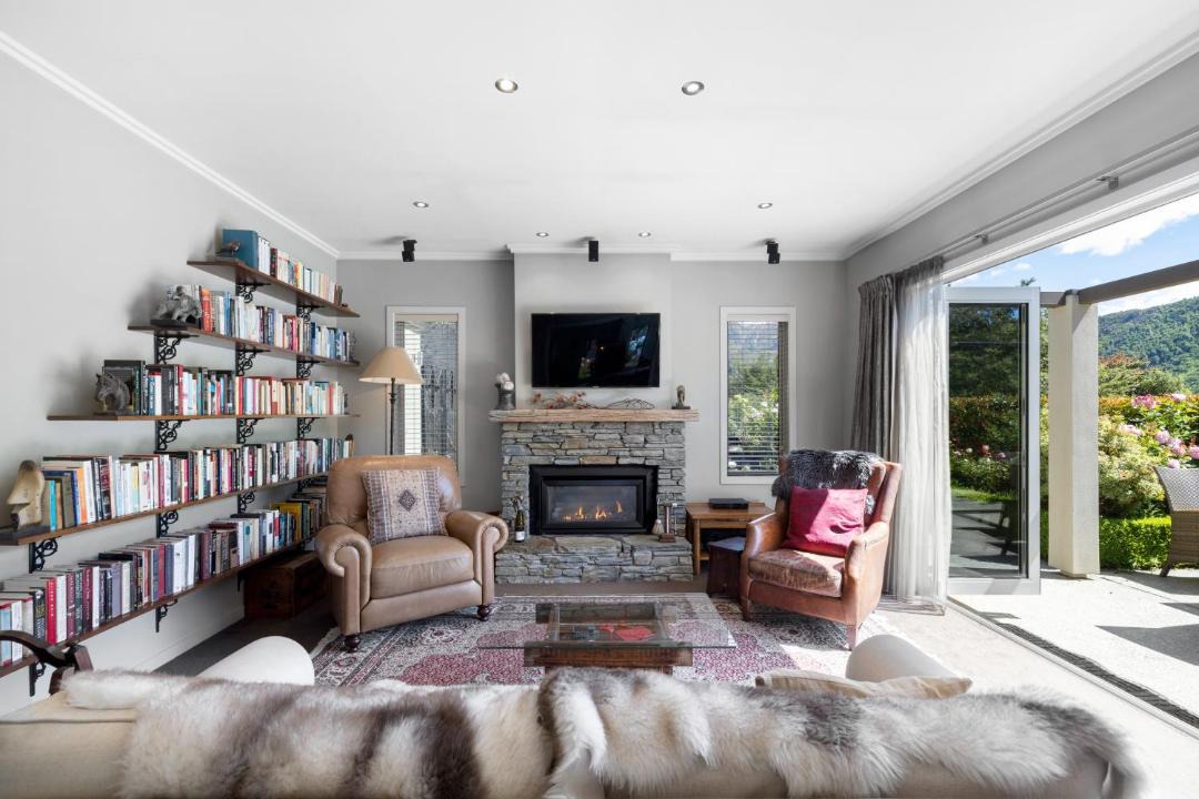 Photo of Others in Arrowtown