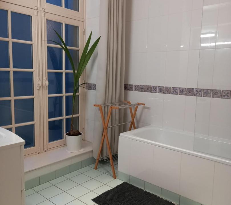 Photo of Others in Sedan