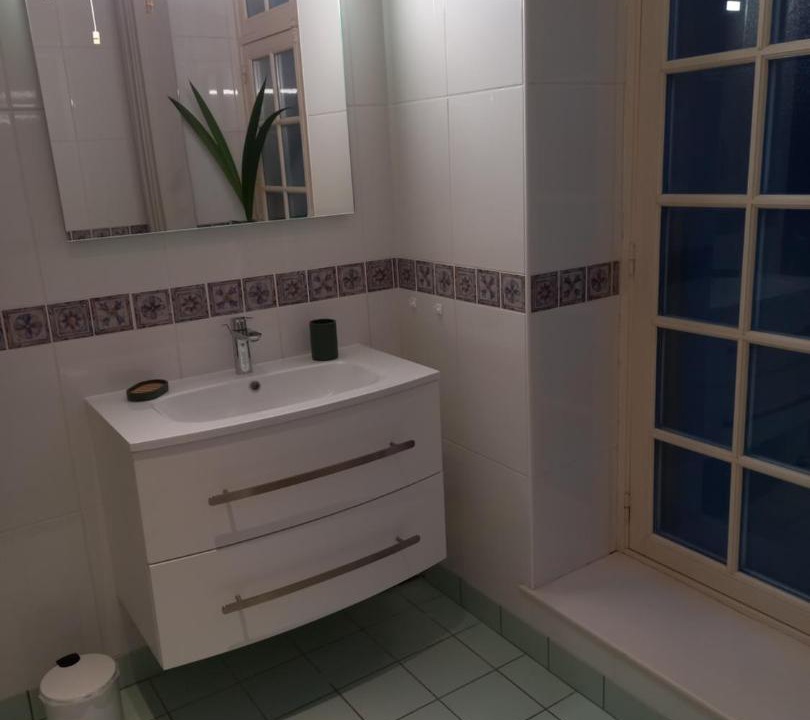 Photo of Others in Sedan