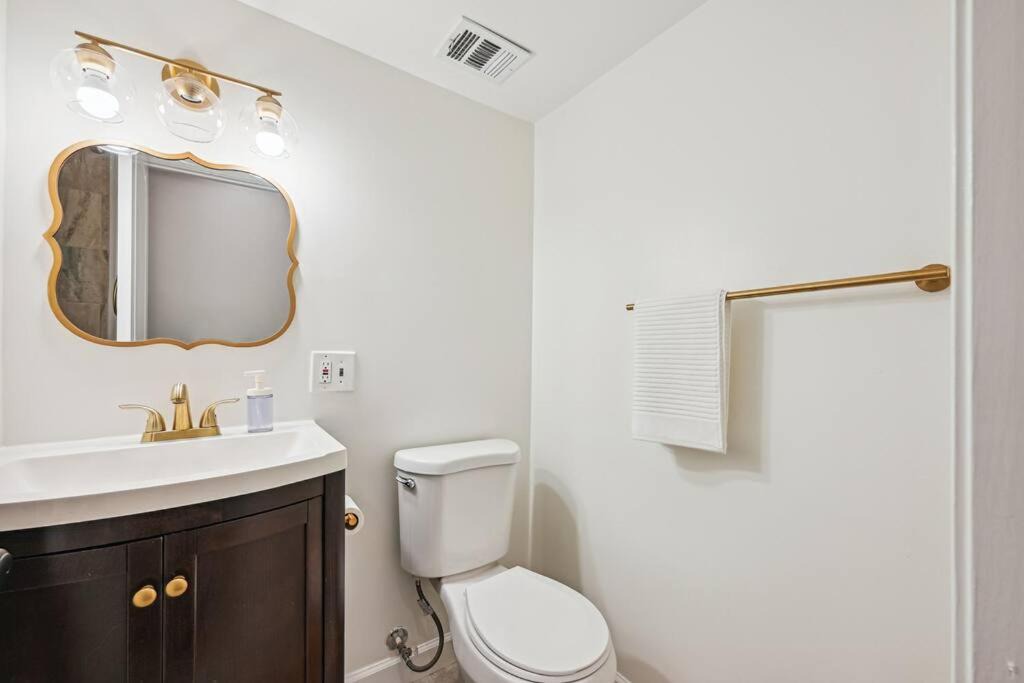 Photo of Others in South Baltimore