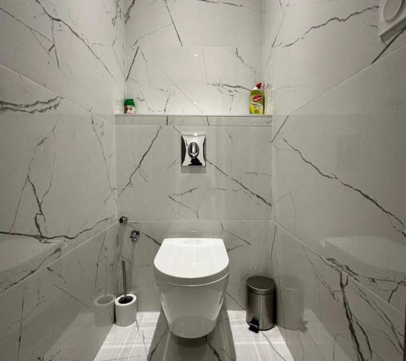 Photo of Others in Oslon