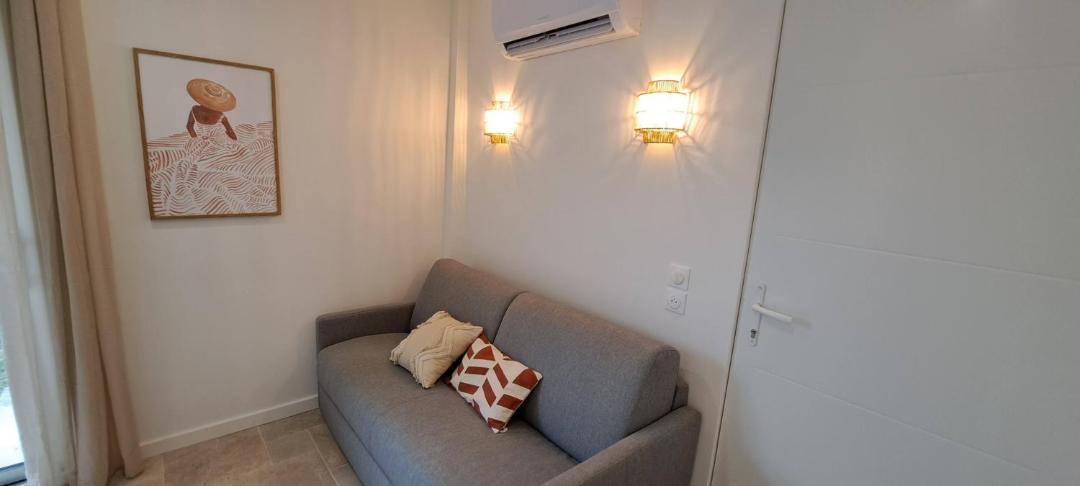 Photo of Others in Villenave-d'Ornon