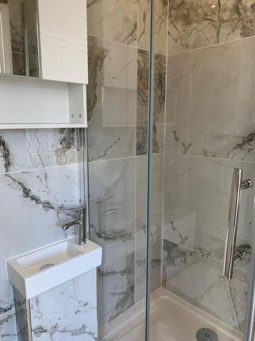 Photo of Others in Beddington South