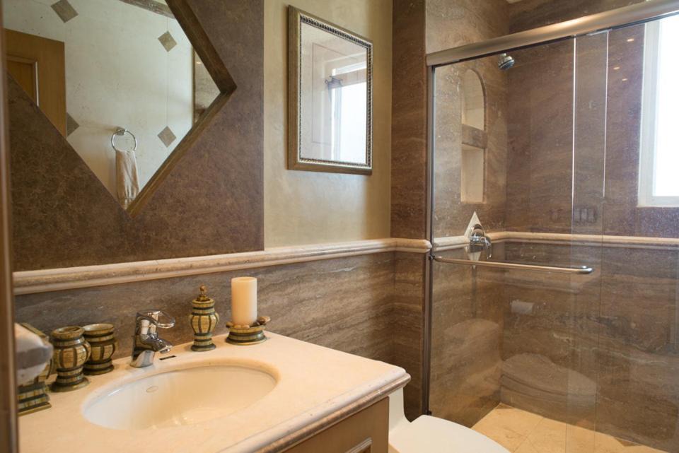 Photo of Bathroom in Ensenada