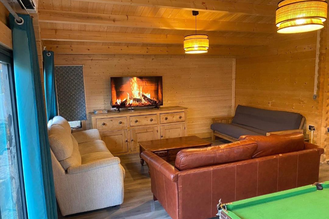 Photo of Others in Ashton Under Hill