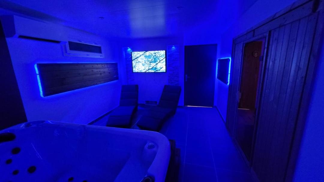 Photo of Others in Saint-Vincent-de-Paul