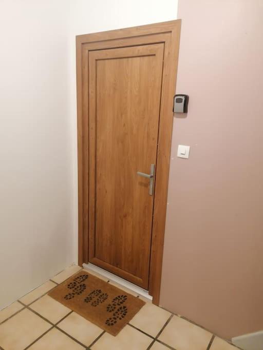 Photo of Others in Estrablin