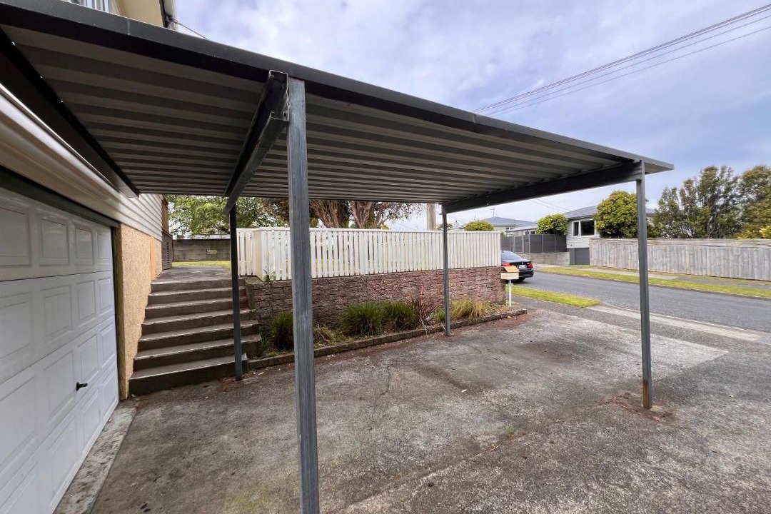 Photo of Others in Tawa