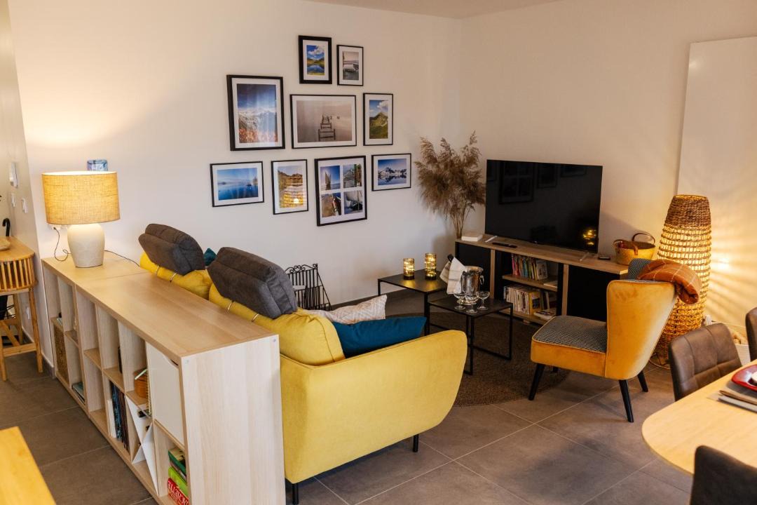 Photo of Livingroom in Publier