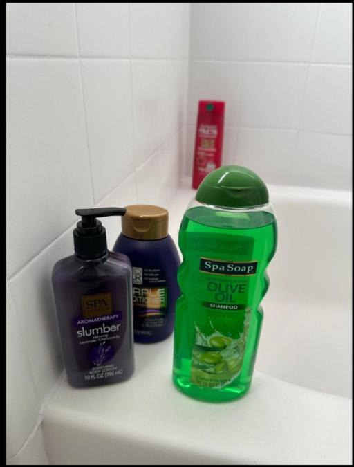 Photo of Bathroom in Clodine