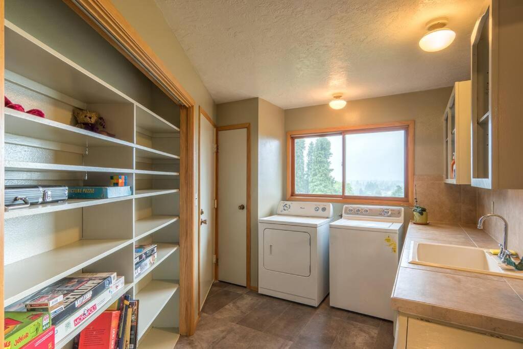 Photo of Others in Mount Tabor