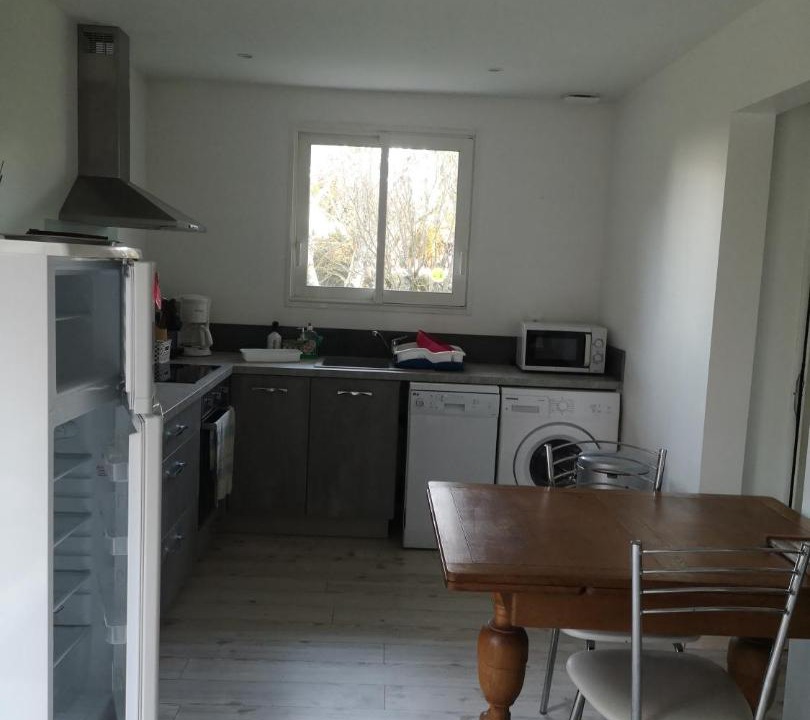 Photo of Others in Illats