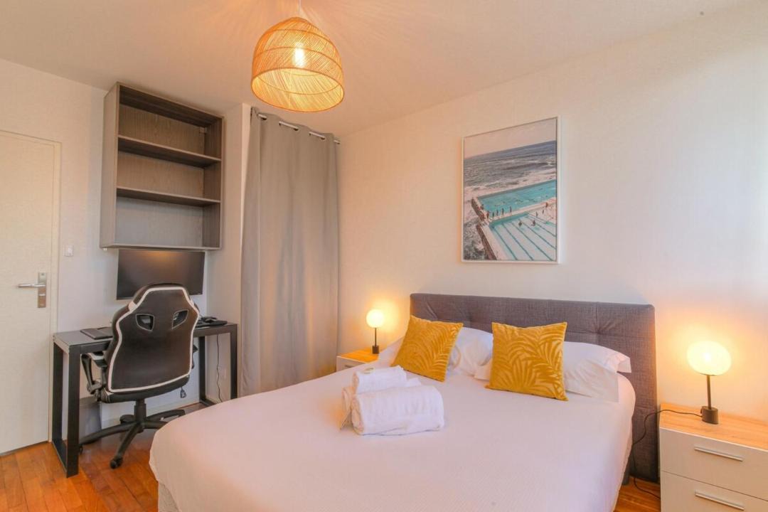 Photo of Bedroom in Sainte-Foy-les-Lyon