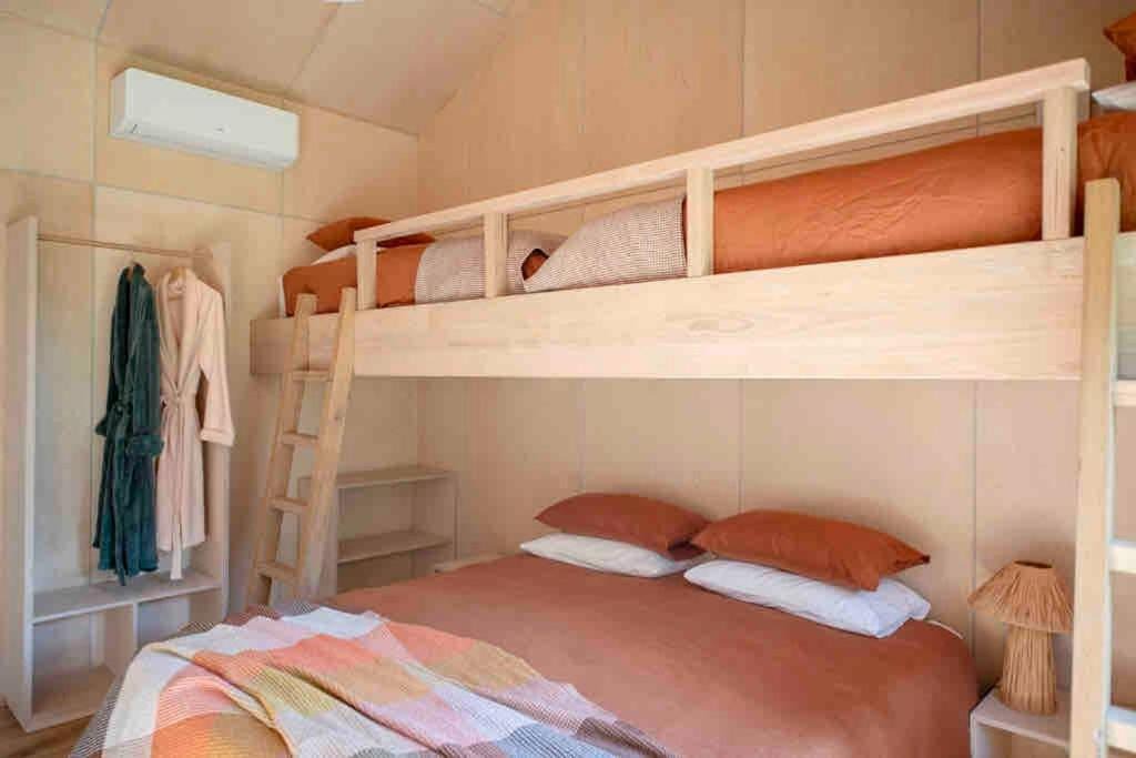 Photo of Others in Barwite