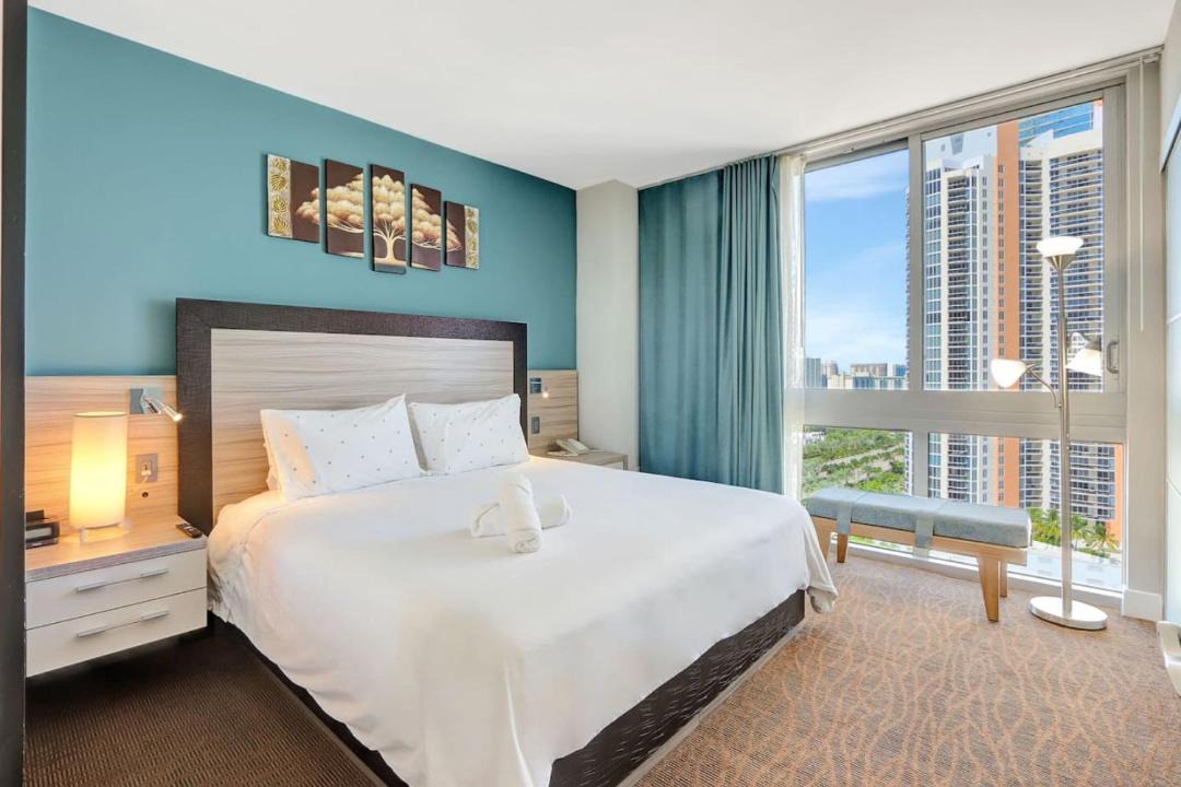 Photo of Others in Sunny Isles Beach