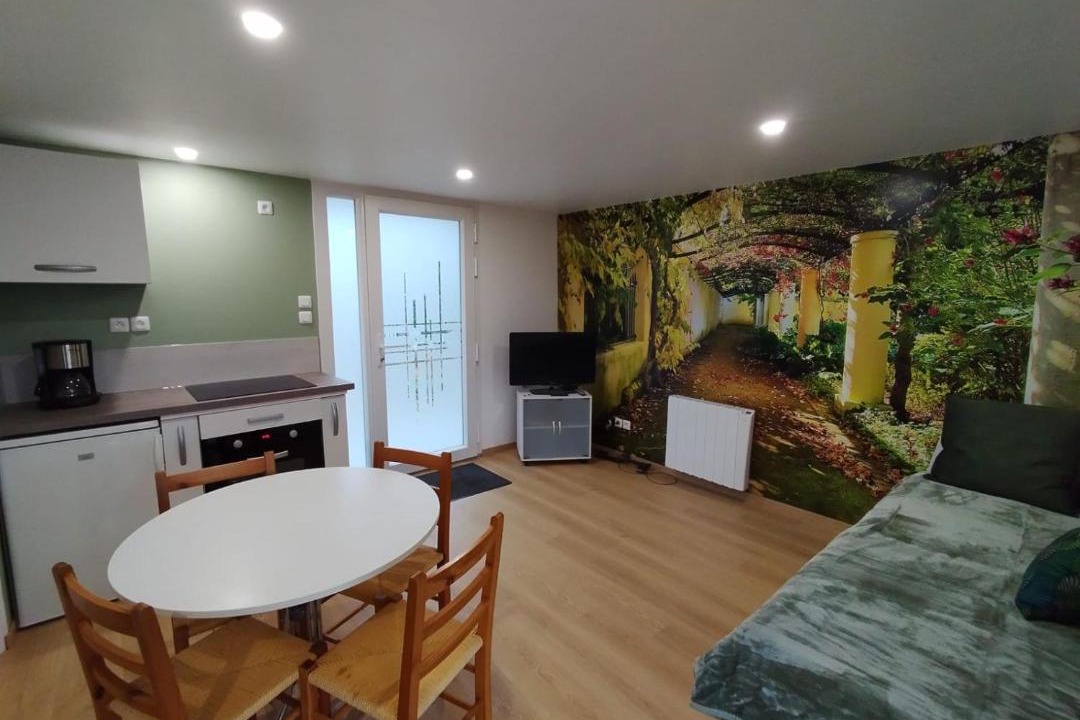 Photo of Others in Hampont