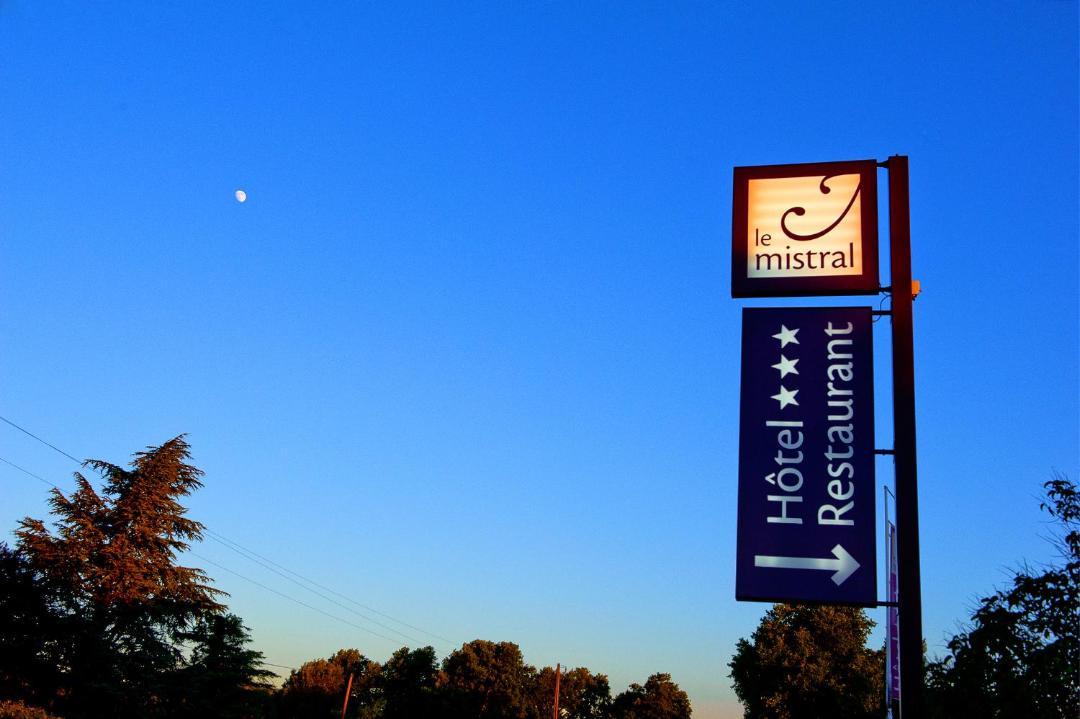 Photo of Buildings in Chateauneuf-du-Rhone