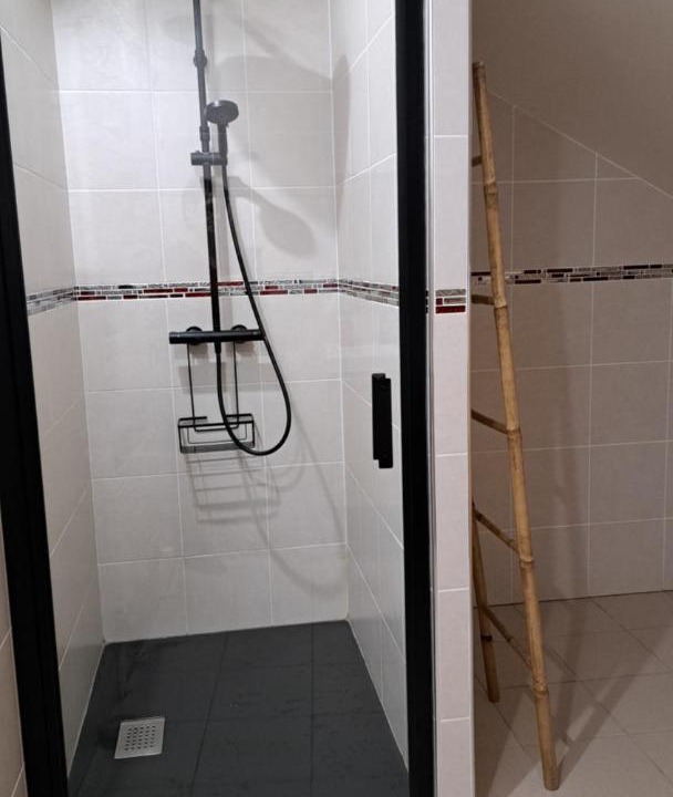 Photo of Others in Ussel