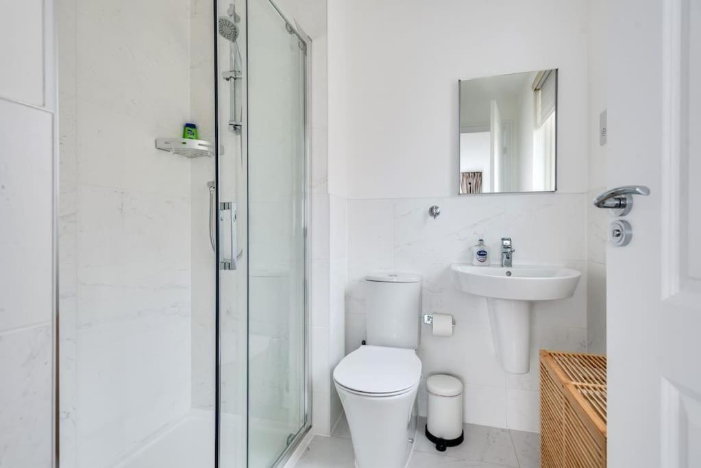 Photo of Others in Oxford