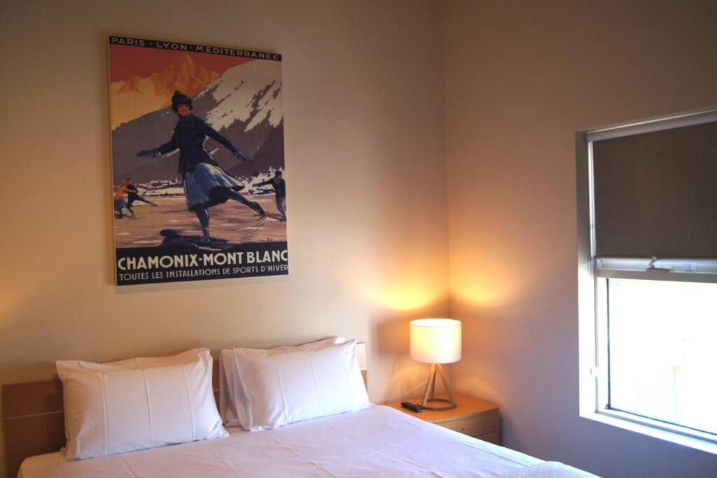 Photo of Others in Hotham Heights