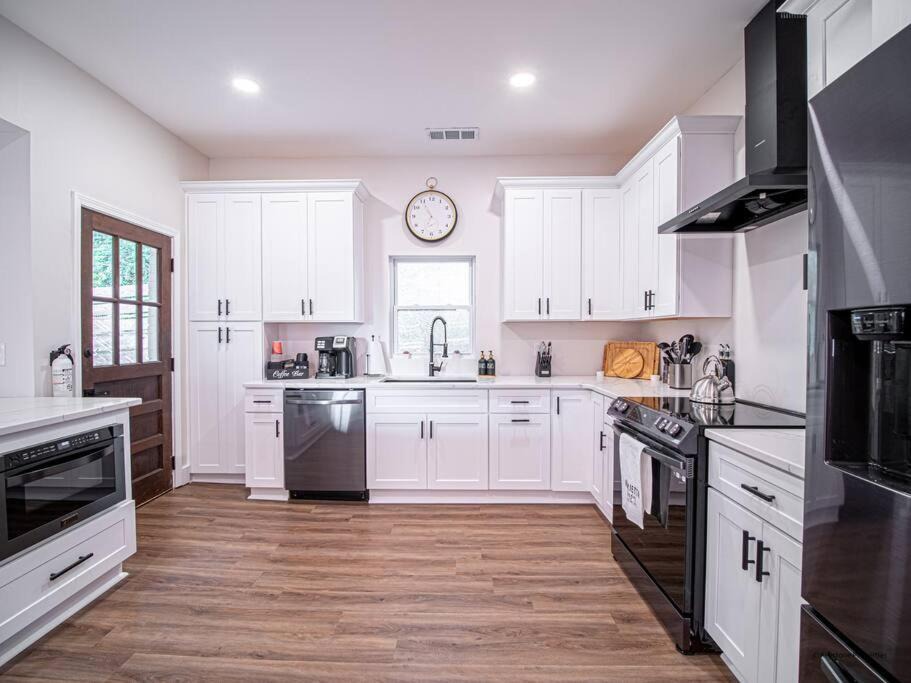 Photo of Others in Marietta