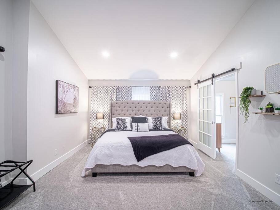 Photo of Others in Marietta