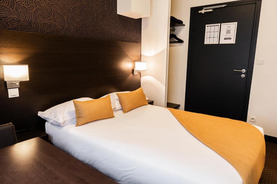 Photo of Others in Saint-Jean