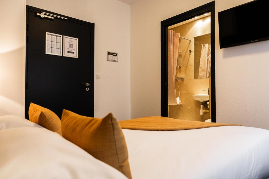 Photo of Others in Saint-Jean