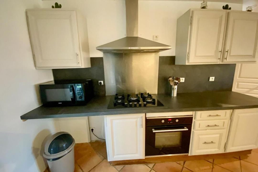 Photo of Kitchen in Saint-Jean-de-Vedas