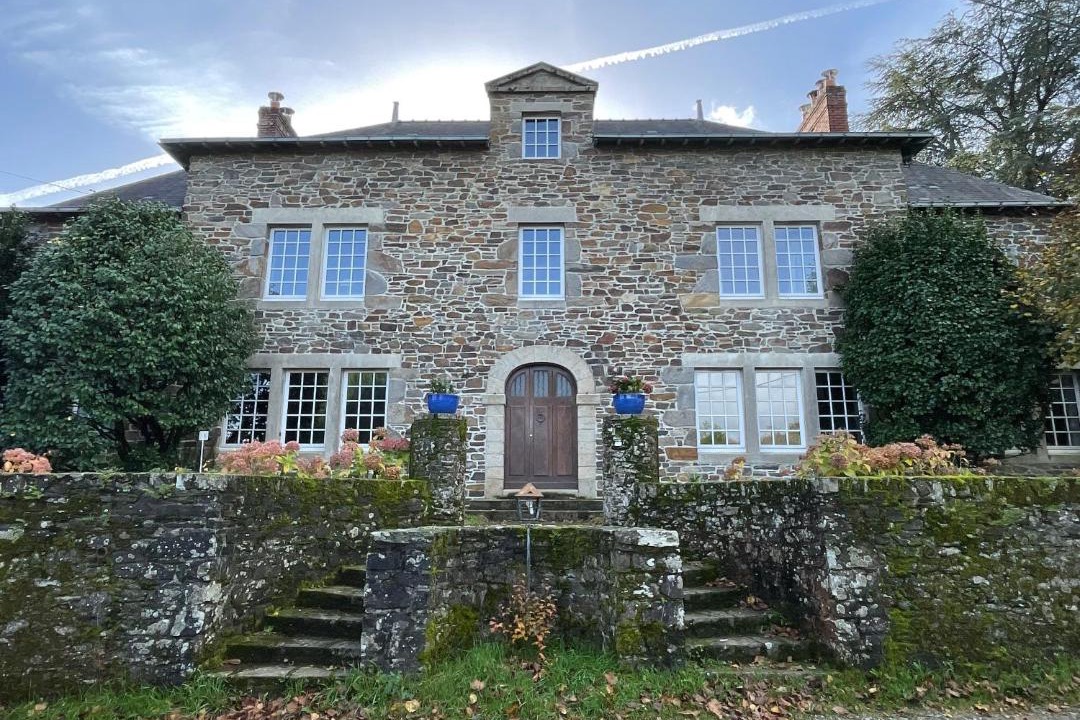 Photo of Buildings in La Chapelle-sur-Erdre