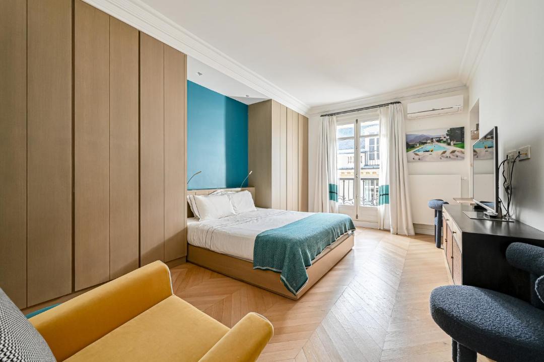 Photo of Bedroom in Porte-Dauphine