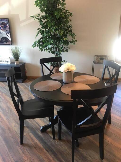 Photo of Others in Oak Lawn