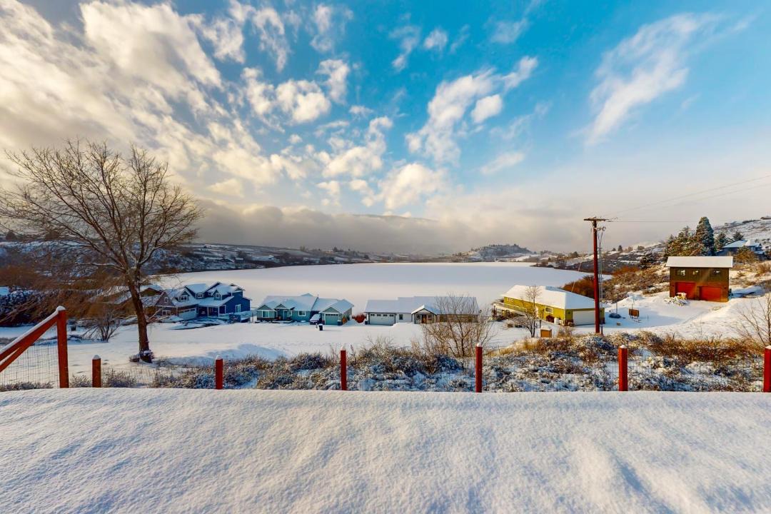 Photo of Others in Manson