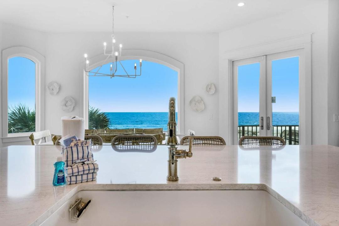 Photo of Others in Destin