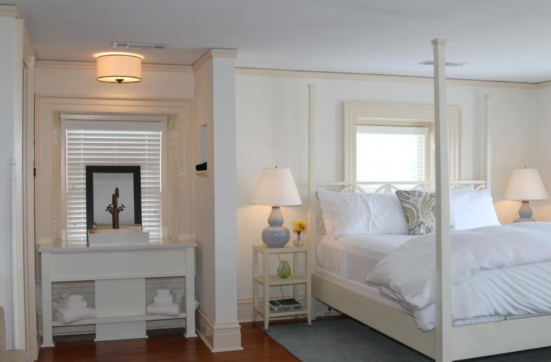 Photo of Others in Downtown