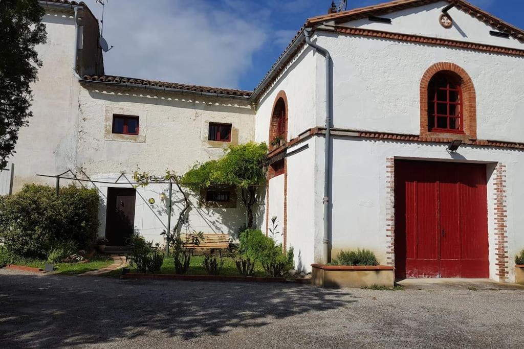 Photo of Others in Issel