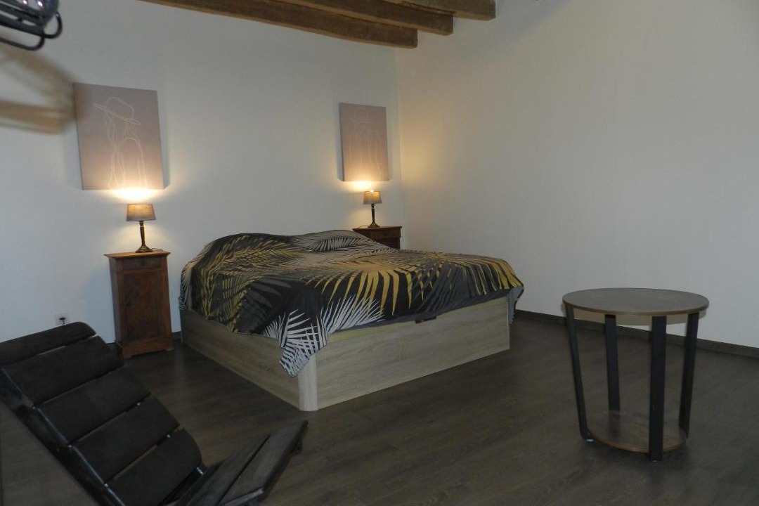 Photo of Others in Avesse