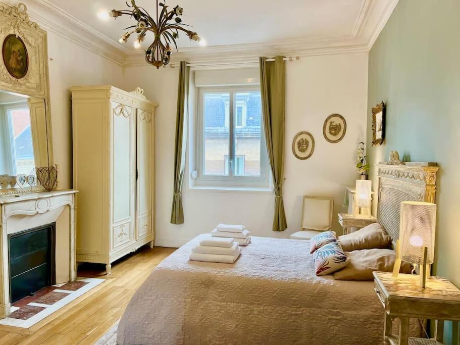 Photo of Others in Centre Erlon