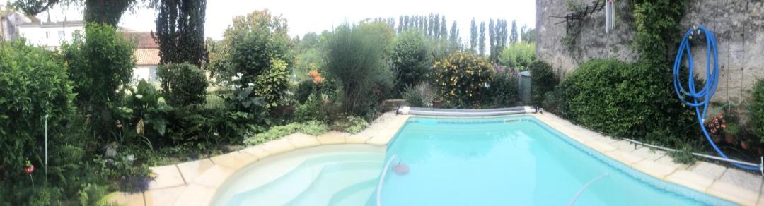 Photo of Others in Pessac-sur-Dordogne