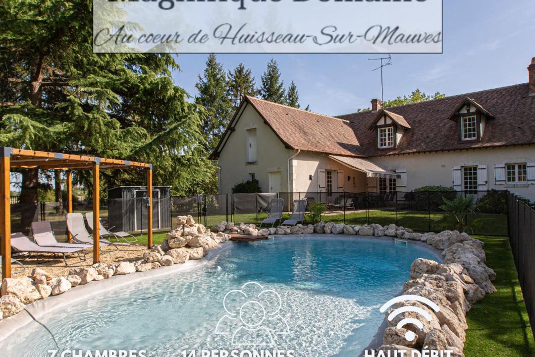Photo of Others in Huisseau-sur-Mauves