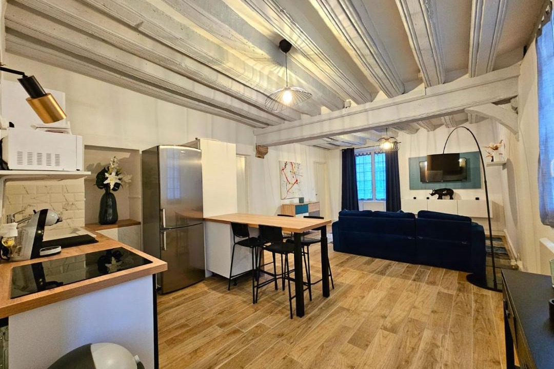 Photo of Others in Nemours