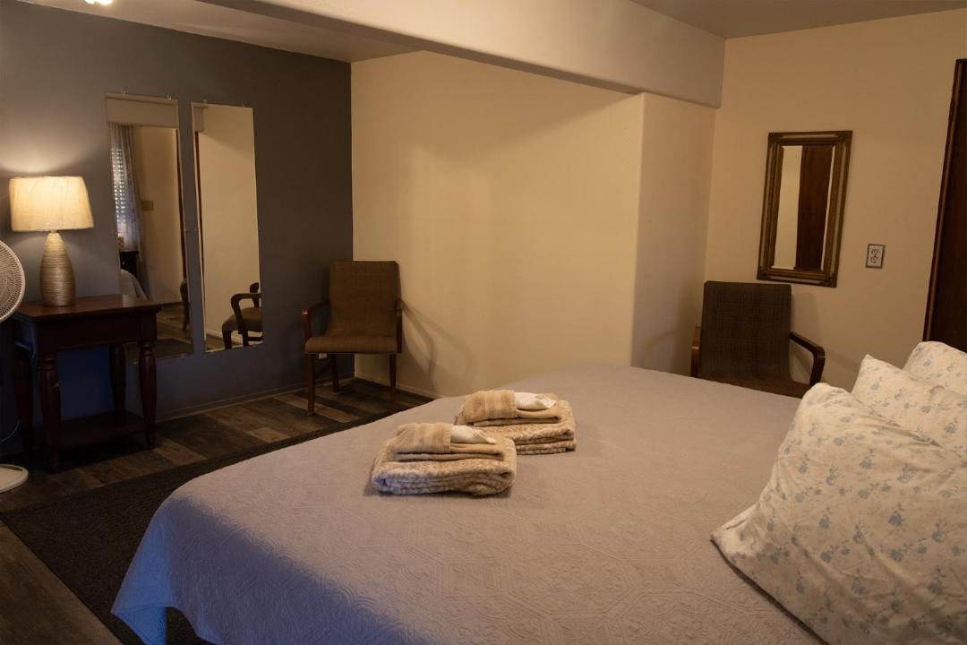 Photo of Others in Naalehu