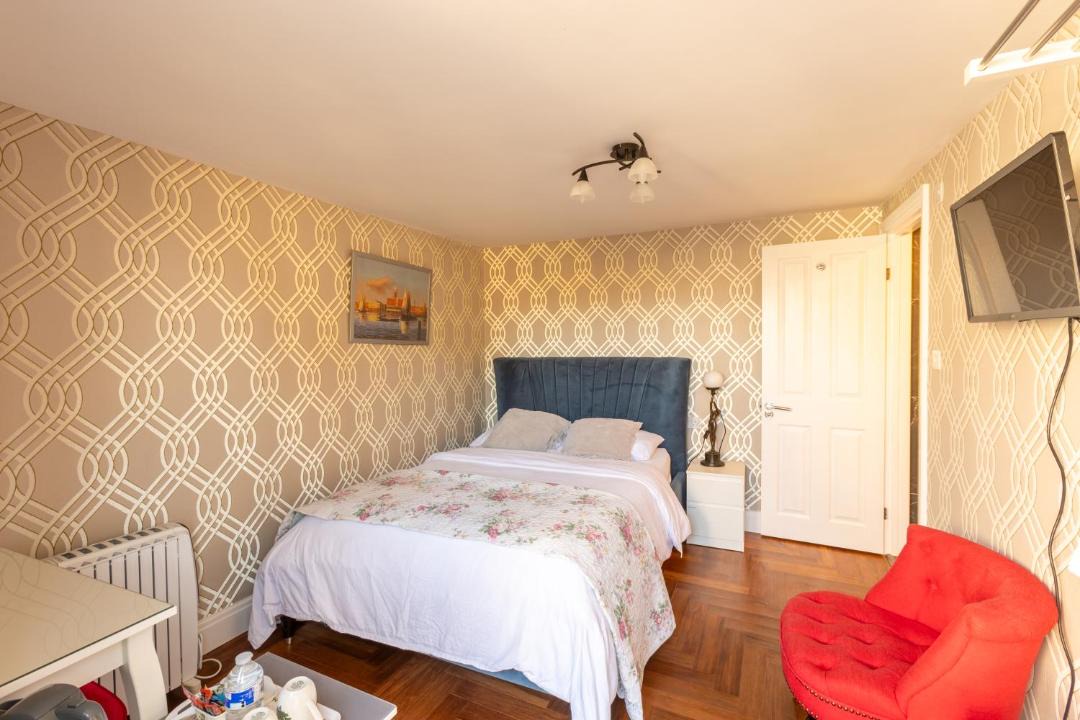 Photo of Others in Ravensbury