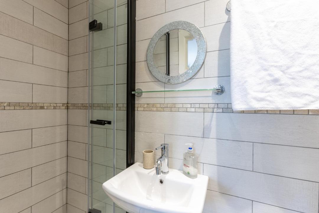 Photo of Others in Ravensbury