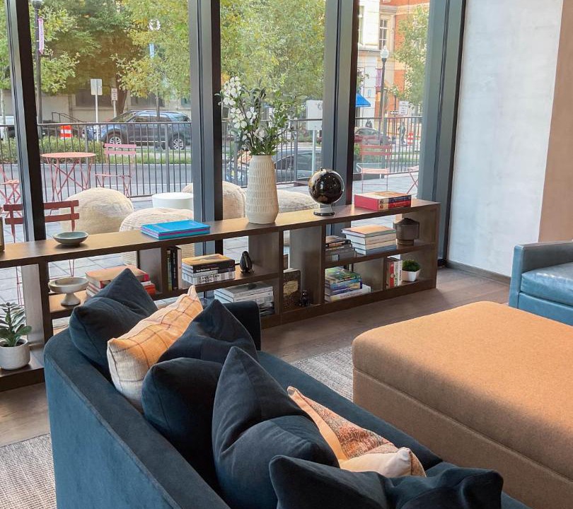 Photo of Livingroom in Charles Village