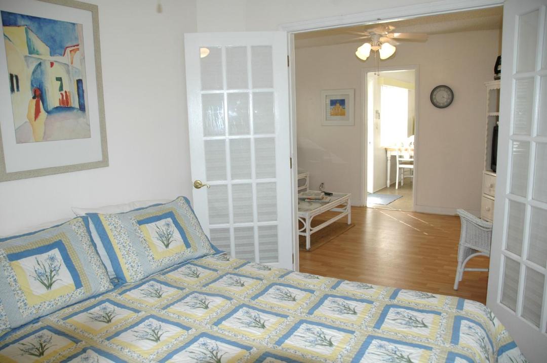Photo of Bedroom in Pompano Beach